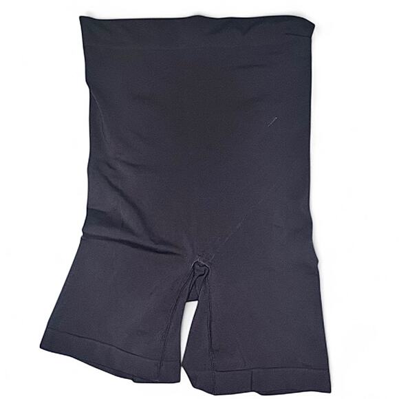 SKIMS High Waisted Mid Thigh Shorts Size Medium Black Slimming Bodyshaping - Picture 1 of 6